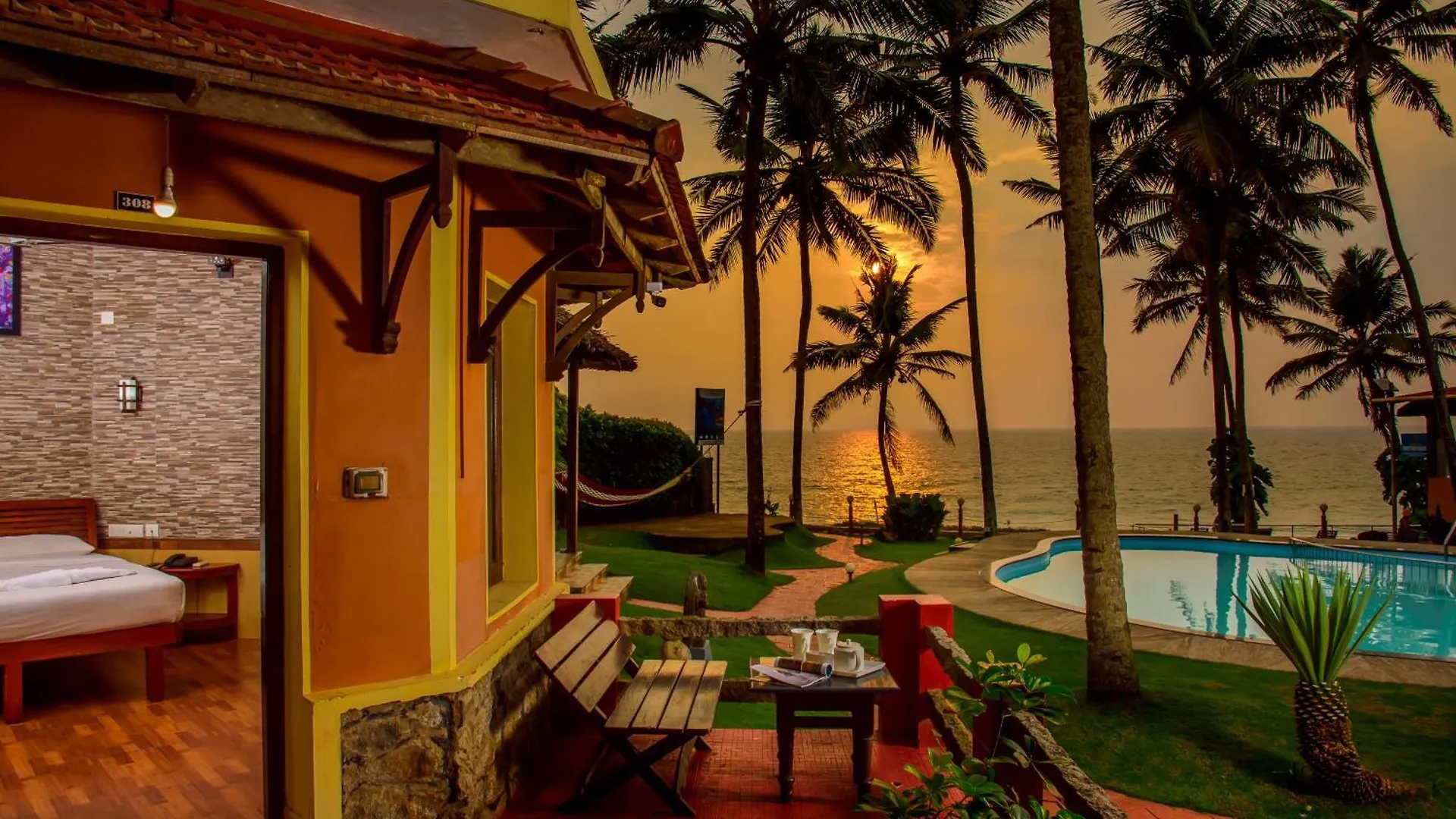 Krishnatheeram Ayur Holy Beach Resorts 바르칼라 인도
