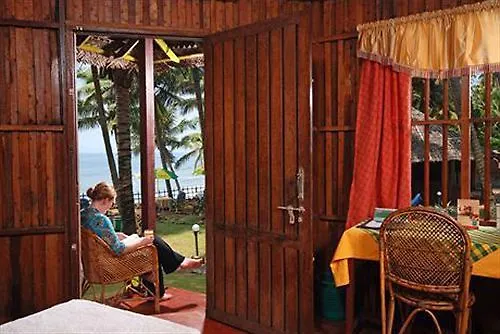 Krishnatheeram Ayur Holy Beach Resorts 바르칼라